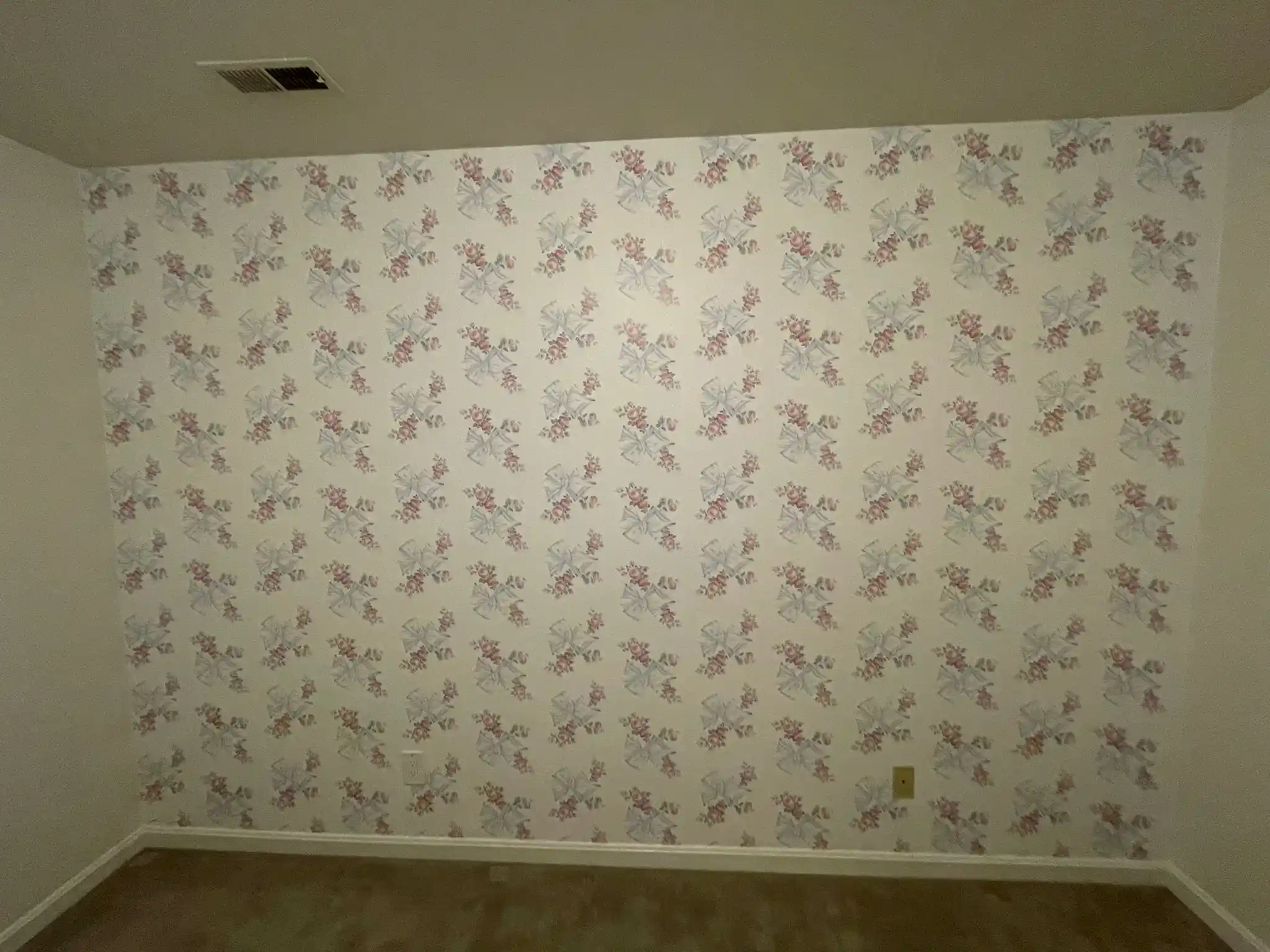 Wallpaper installation in Pasadena, TX