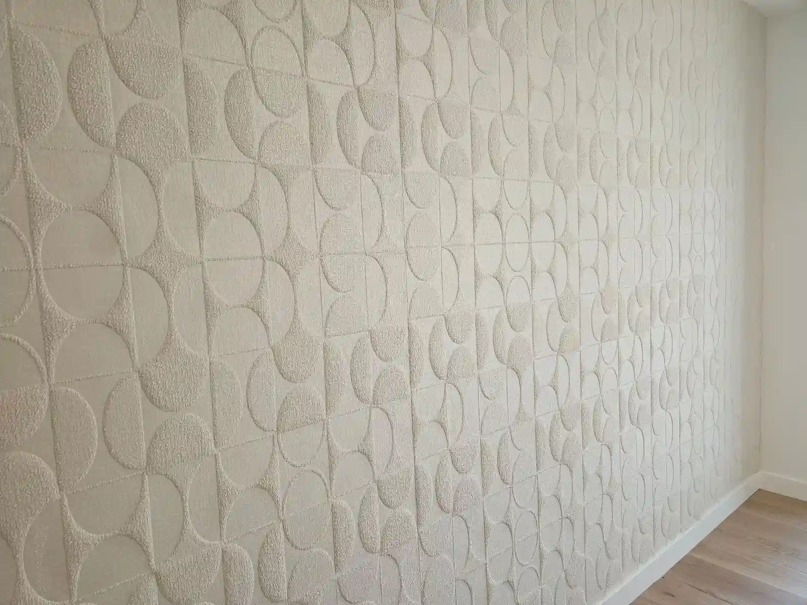 Professional wallpaper removal process in River Oaks, Houston